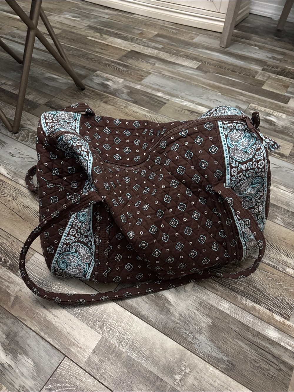 🌸. Vera Bradley women’s Brien travel duffel bag